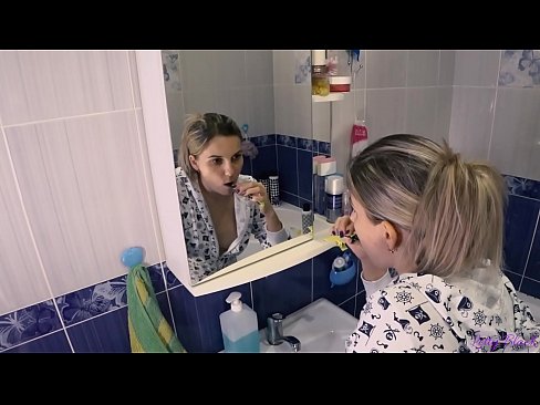 ❤️ Hack sa mladim u pidžami završava oralnu spermu u dupe - letty black ❤❌ Seks kod nas